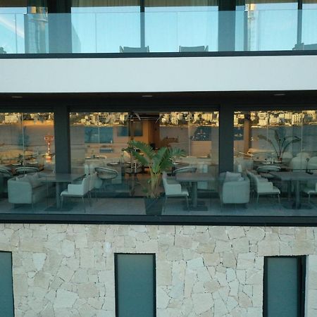 Yacht Premium Hotel Sarande Ngoại thất bức ảnh